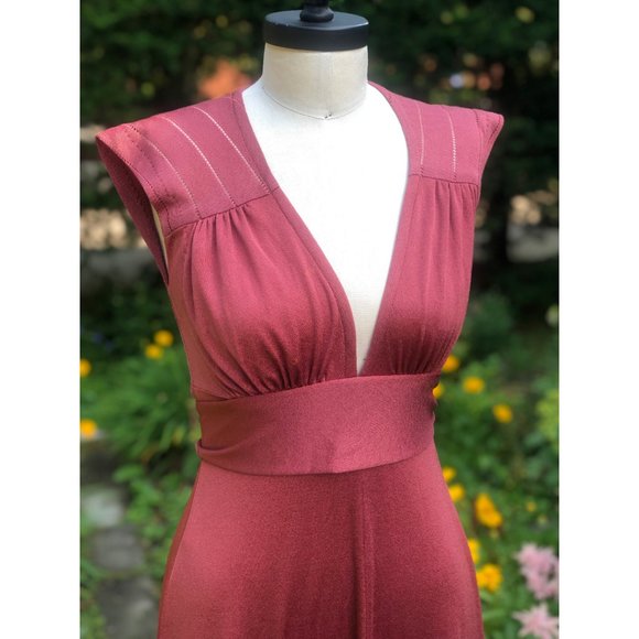 Vtg 70s Puce Rose Pointelle Knit V-Neck Tie Waist Open Back Maxi Disco Gown S/M - Picture 11 of 17